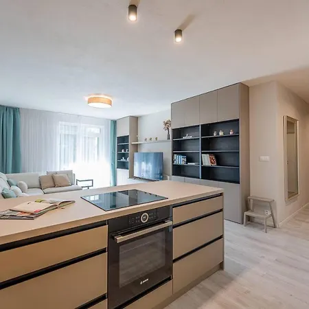 Lovely 2bedroom 2-2-3 科希策