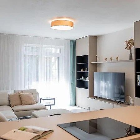 Lovely 2bedroom 2-2-3 Kosice